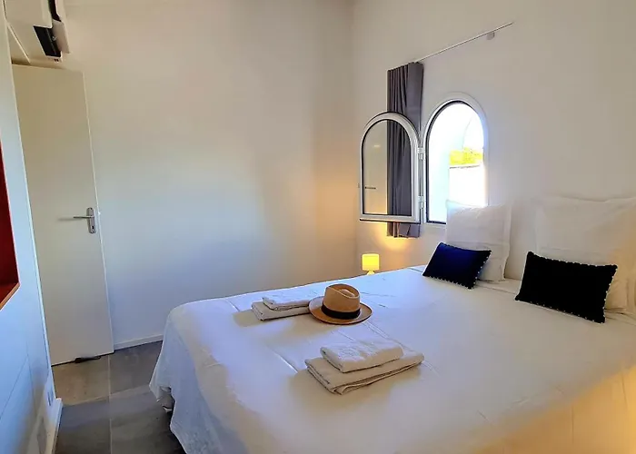 U Caseddu - Vue Mer, Evasion Et Confort Bonifacio (Corsica)